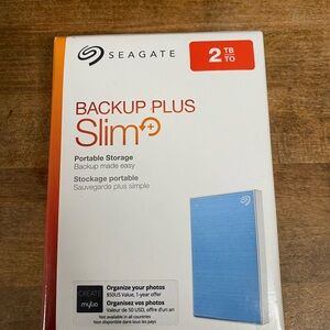 SeaGate backup plus SLIM